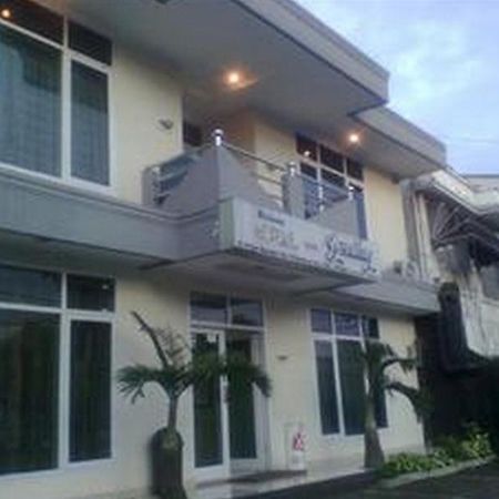 Hotel Gemilang Bandung Extérieur photo