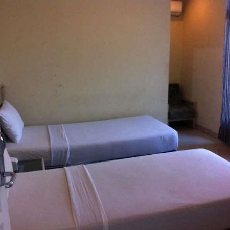 Hotel Gemilang Bandung Extérieur photo