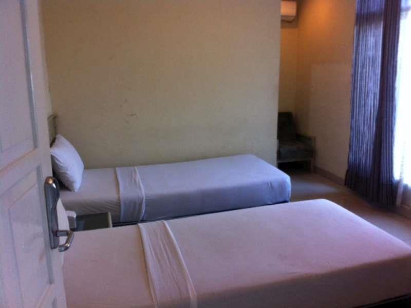Hotel Gemilang Bandung Extérieur photo